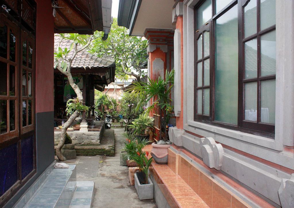 Wisma tamu Corner *